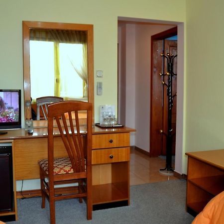 Kruja Hotel Tiranë Luaran gambar