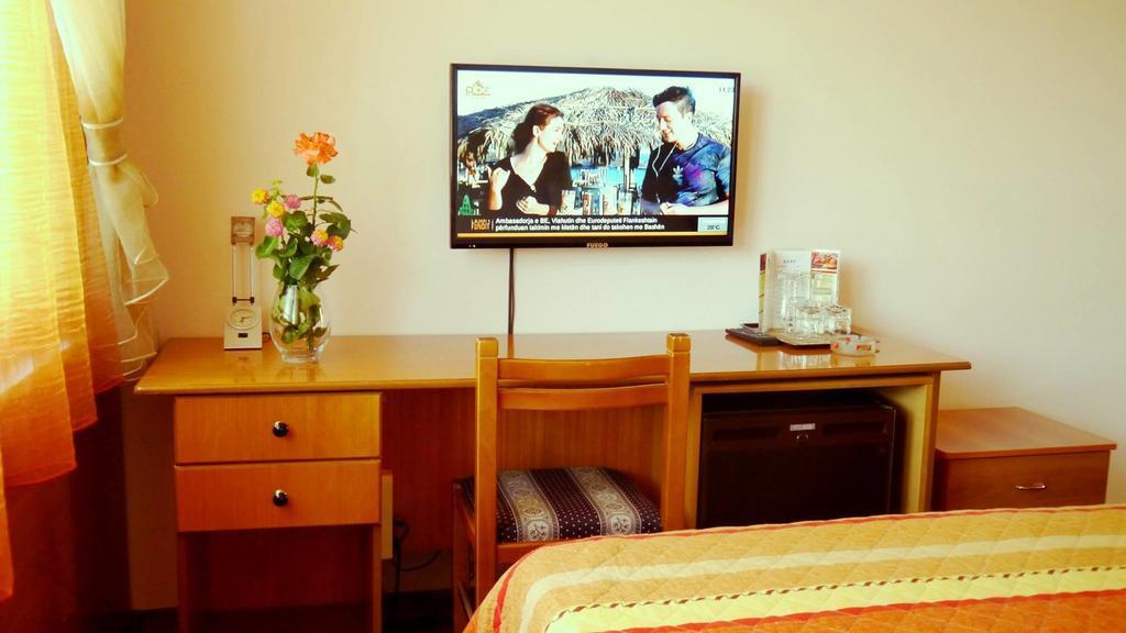 Kruja Hotel Tiranë Luaran gambar