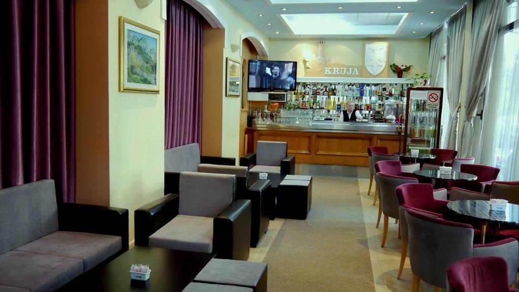 Kruja Hotel Tiranë Luaran gambar